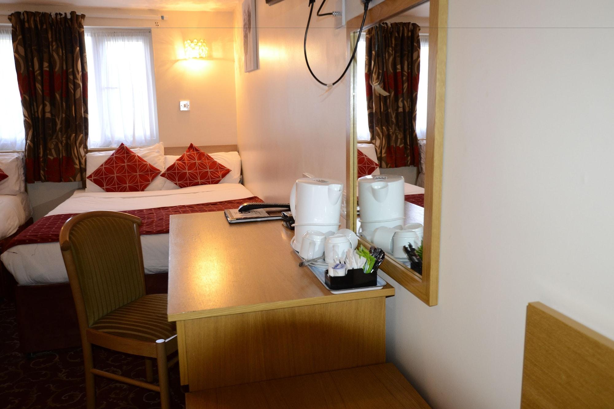 Britannia Inn Hotel Ilford Bagian luar foto