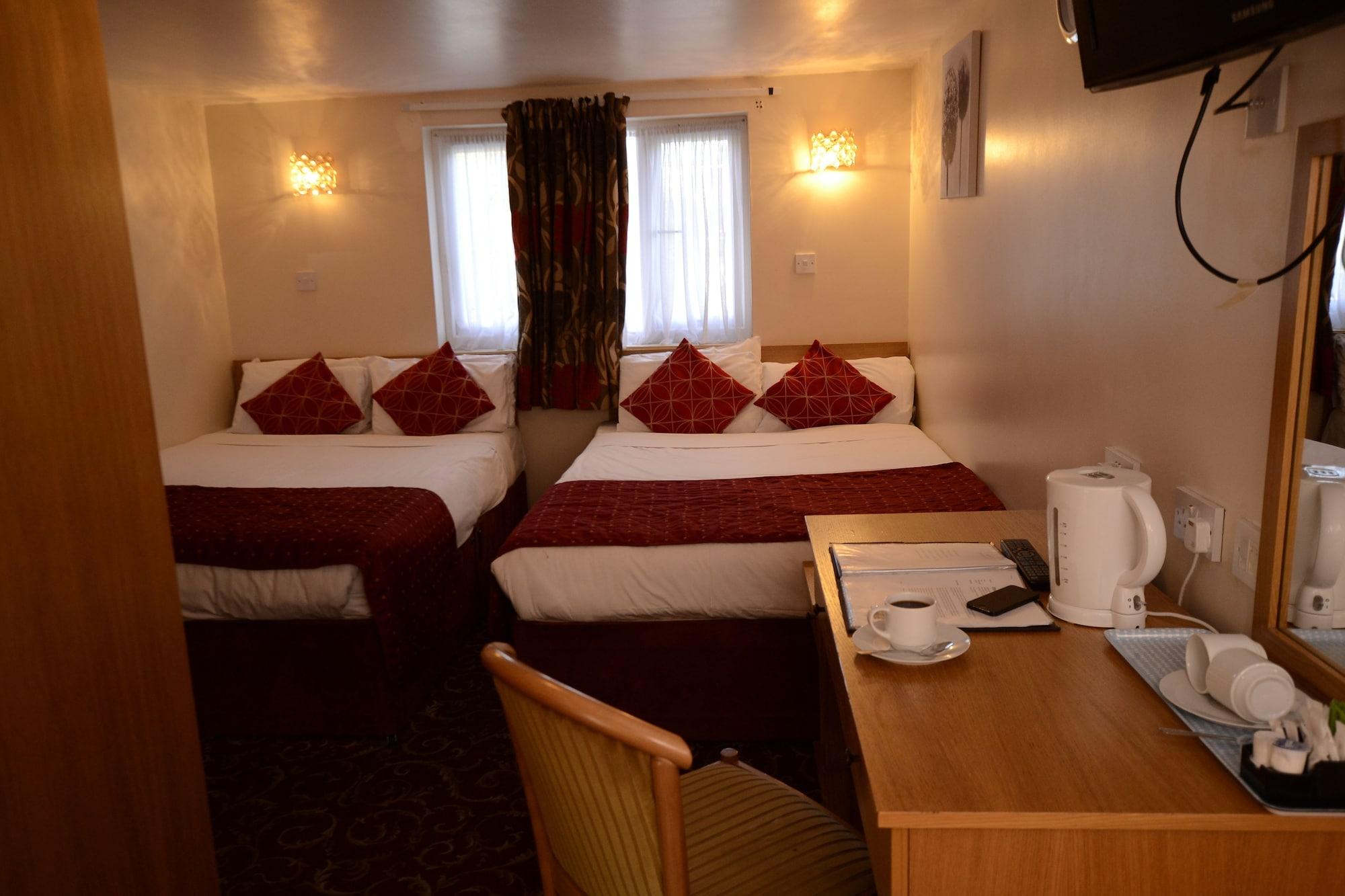 Britannia Inn Hotel Ilford Bagian luar foto