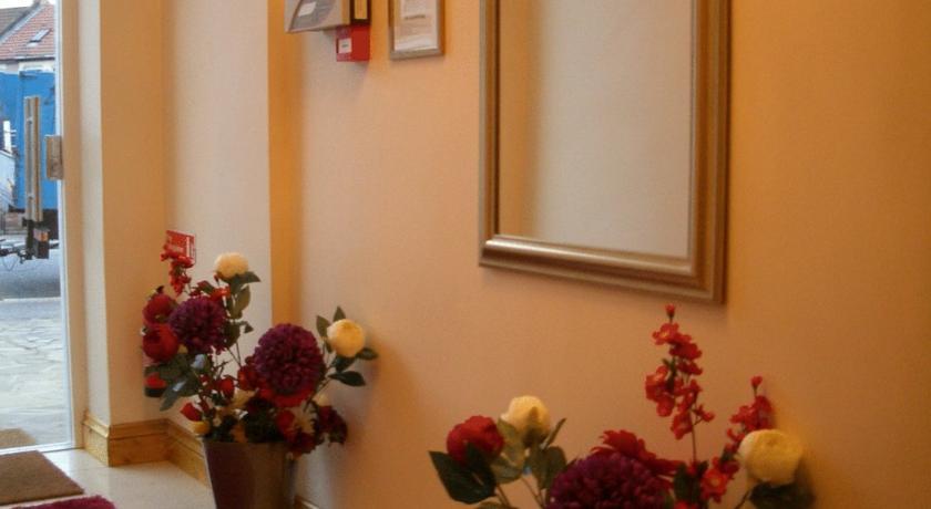 Britannia Inn Hotel Ilford Bagian luar foto